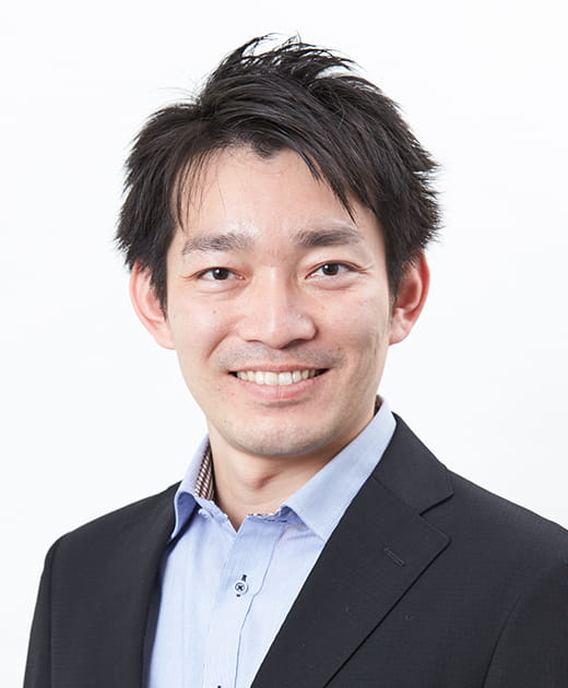 瀧口 駿介/税務コンサルティング部 部長